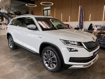 Skoda Kodiaq Scout 4x4 *2. Hand*Panorama*360°-Kamera*