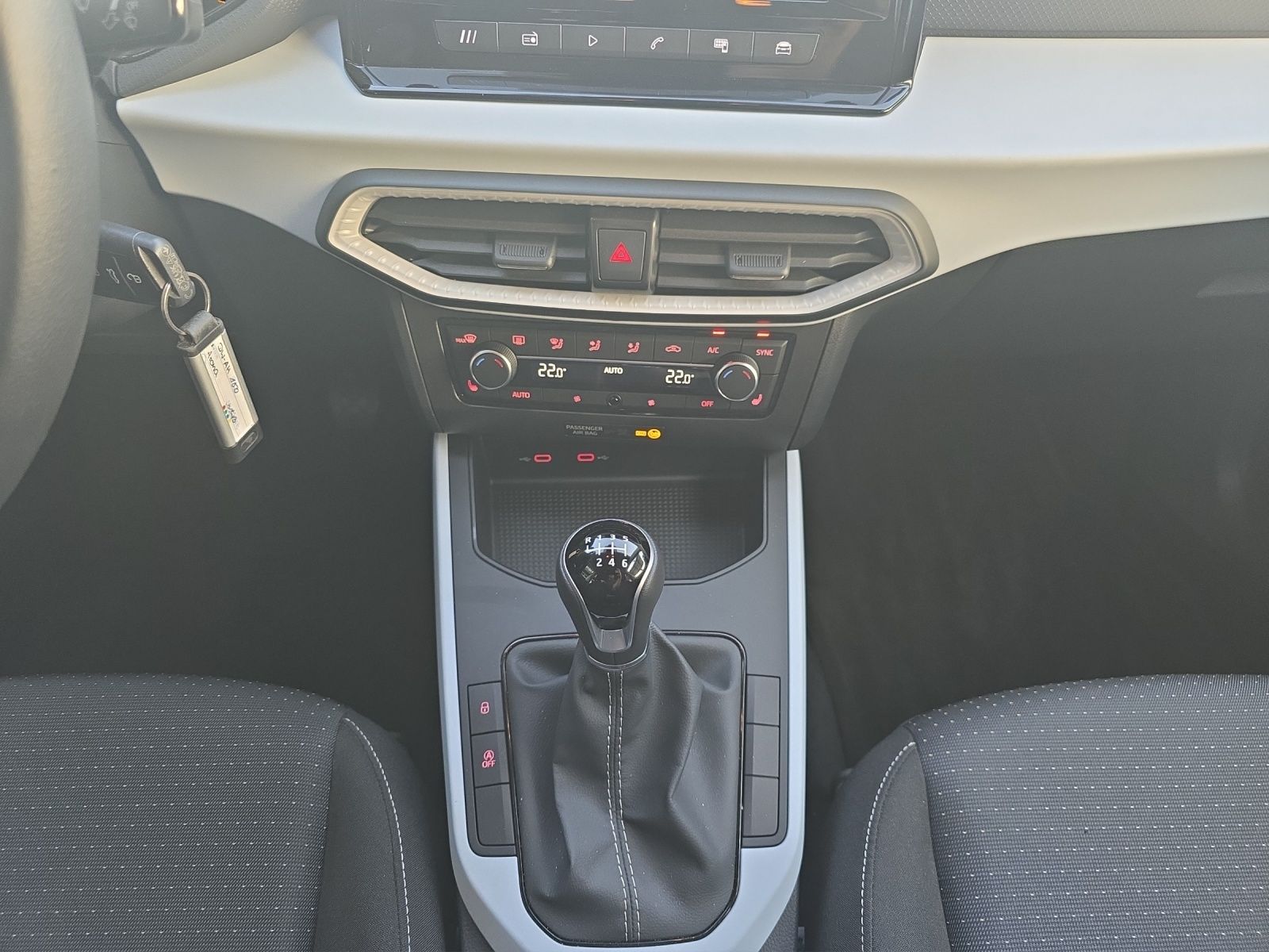 Fahrzeugabbildung SEAT Arona Style Edition 1.0 TSI ACC LED APP SH