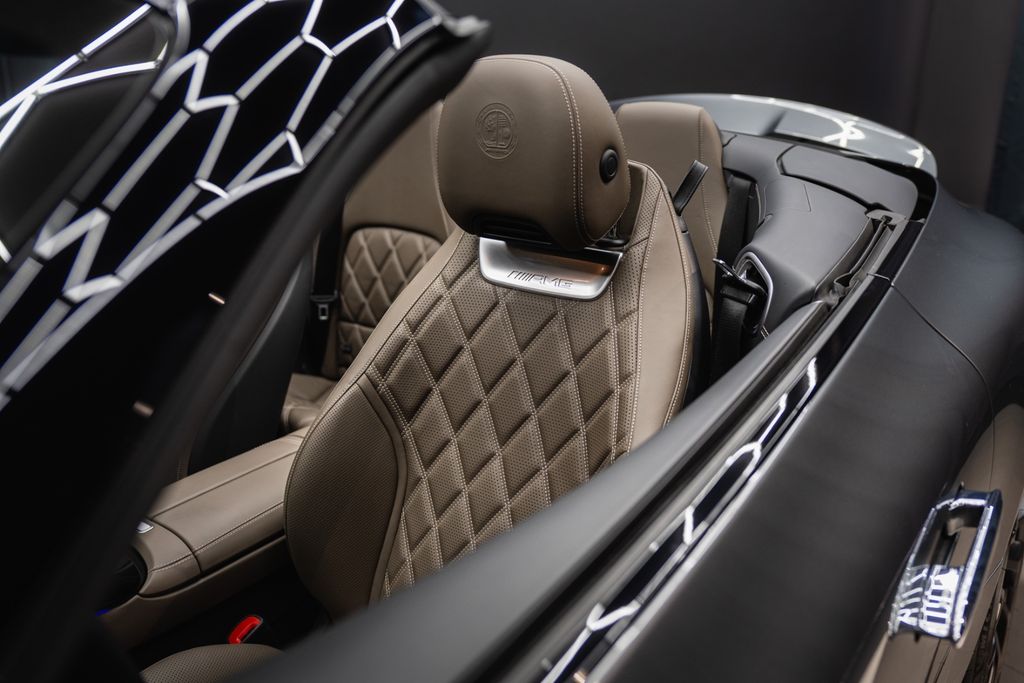 MERCEDES-BENZ SL 63 AMG*BURMESTER*360*HU* MANUFAKTUR*1.HAND MERCEDES-BENZ SL 63 AMG*BURMESTER*360*HU* MANUFAKTUR*1.HAND