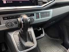 Fahrzeugabbildung Volkswagen T6.1 Multivan 2.0TDI DSG AHK*NAVI*LED*KAMERA*3xK