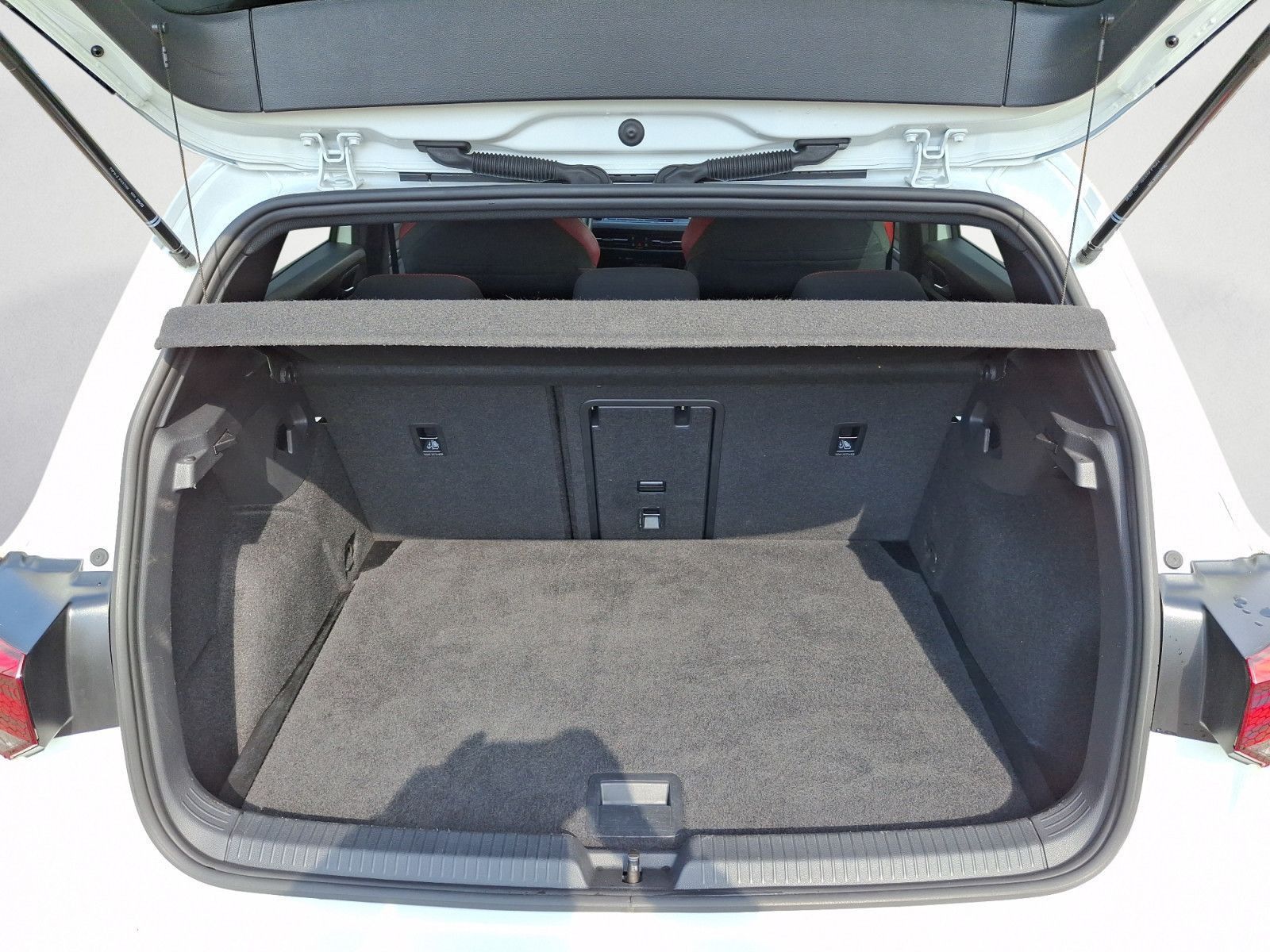 Volkswagen Golf - Bild 12