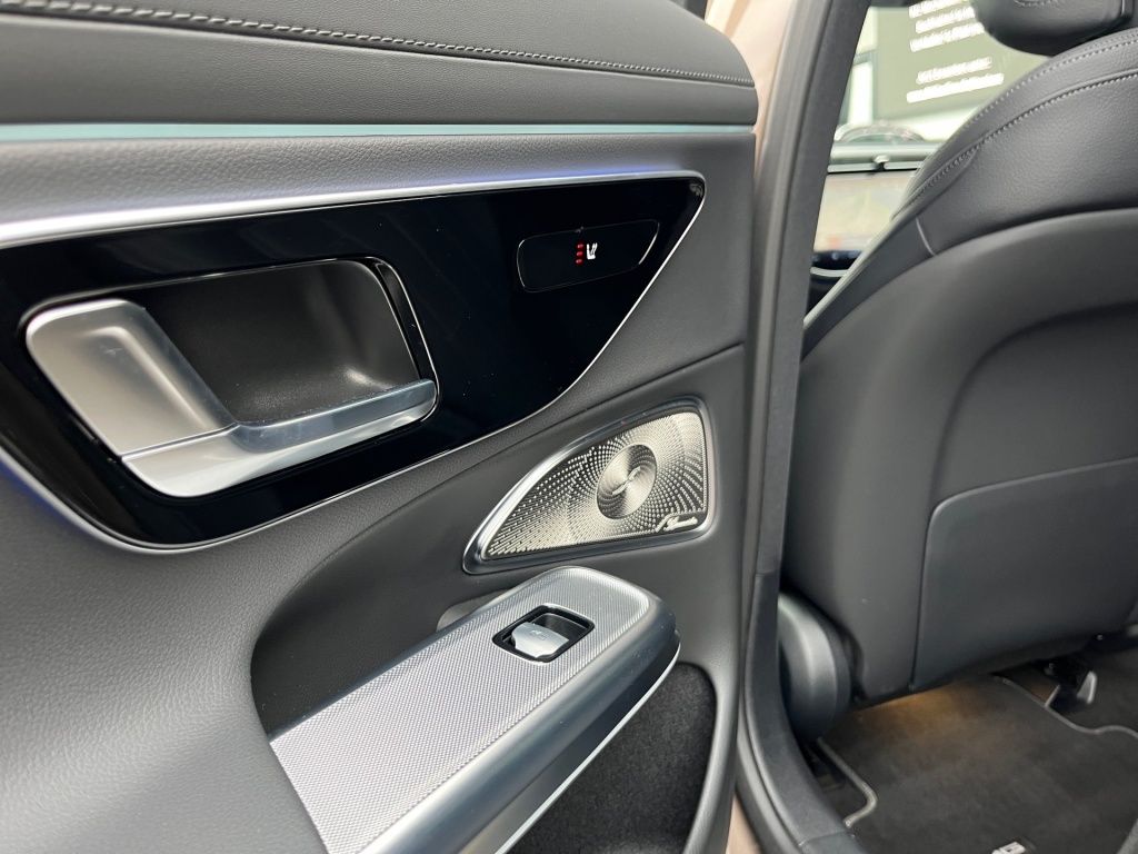 Fahrzeugabbildung Mercedes-Benz E 300 eT AMG Night AHK Sitzklima Airmatic Burm.