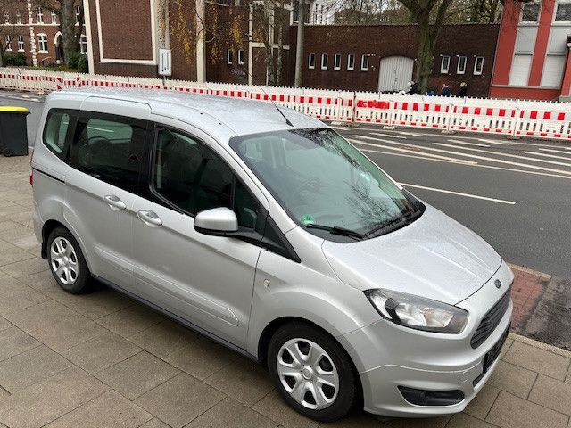 Image of Ford Tourneo Courier