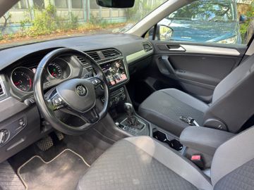 Volkswagen Tiguan - 10