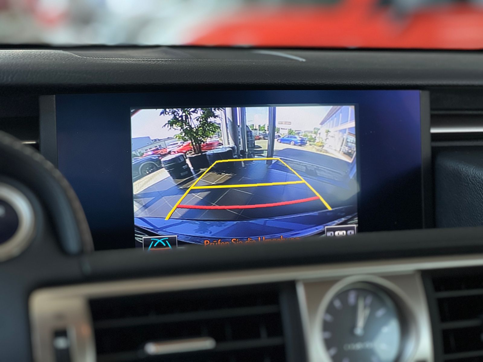 Fahrzeugabbildung Lexus IS 300h Executive Line LED NAV SHZ