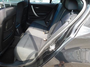 BMW 120 - 10