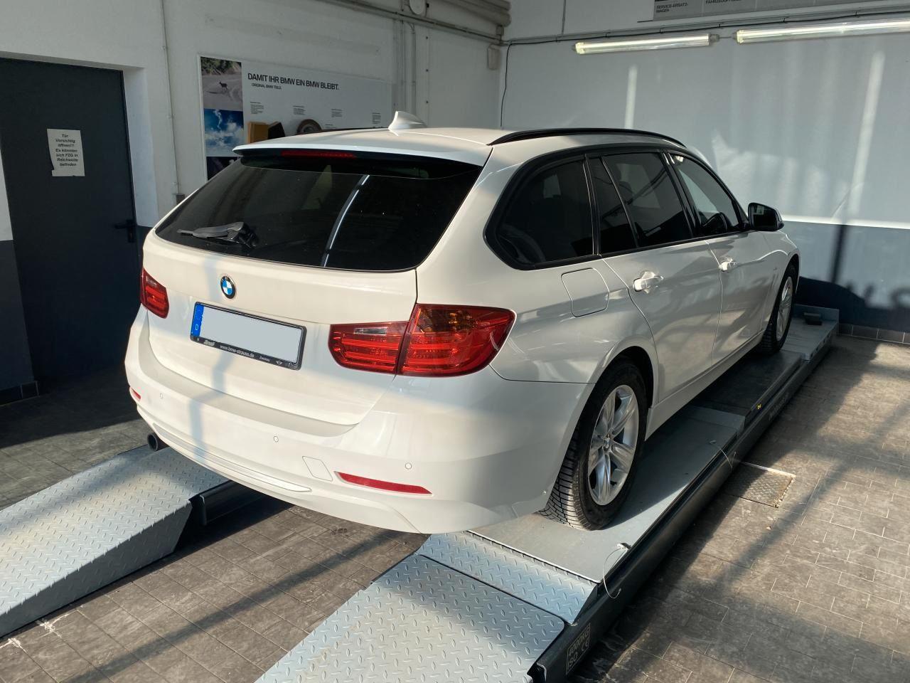 BMW 316i Touring +nur an Händler/Export+HU 2/27