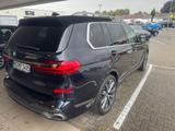 BMW X7 M50 M50i xDrive NEU: 151.700 €