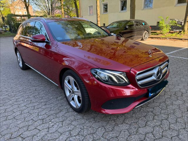 MERCEDES-BENZ E 220 E 220 d Kombi Facelift Avantgarde