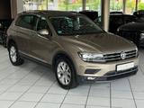 Volkswagen Tiguan Highline BMT 4Motion KAMERA/PANO/ACC/LED - mit Benzin-Antrieb: Beige, Geländewagen, mit Klimaanlage