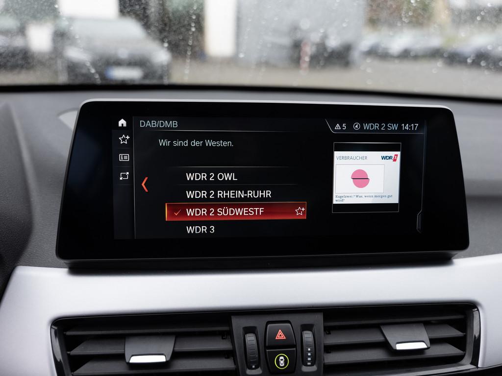 BMW X1 xDrive25e Advantage FACEL. PANO HUD LED NAVI, миниатюра 12