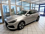 Hyundai i30 Kombi Navi,Kamera,Sitzhzg.,Bi-LED-Scheinw. - Hyundai i30 Neuwagen mit Benzin-Antrieb: Kombi