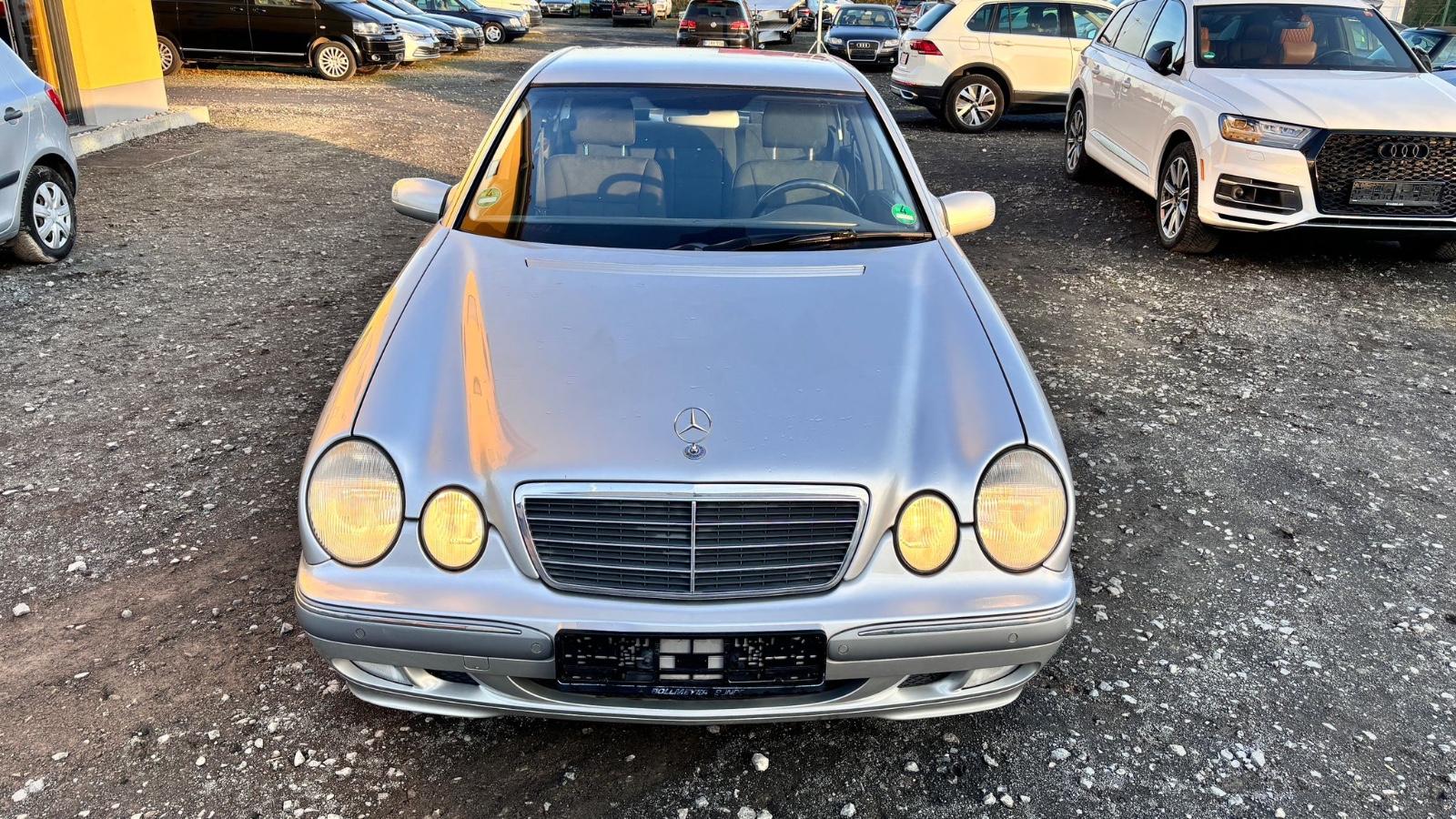Mercedes-Benz E 240 ELEGANCE