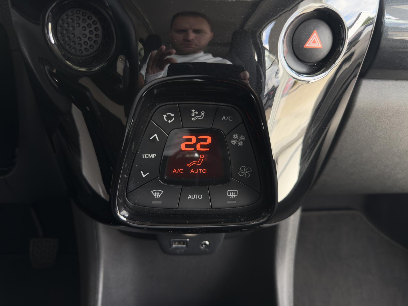 Toyota Aygo X 1.0 x-wave FALTDACH*RFK*KLIMA