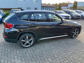 BMW X1 - 10