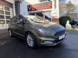Ford S-Max 2,0 TDCi Vignale Komfort Massage Kamera - Ford: V Max