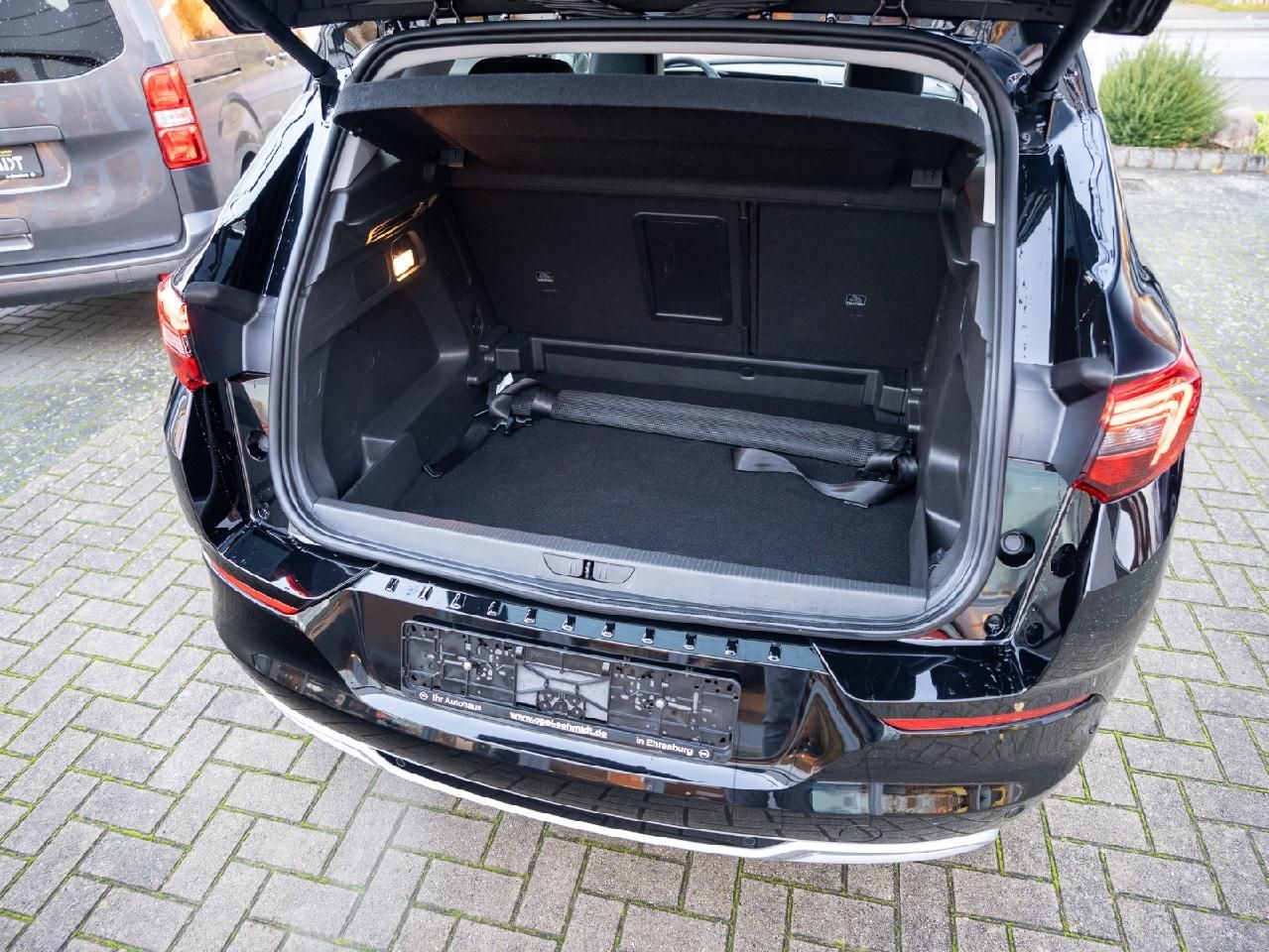 Fahrzeugabbildung Opel Grandland Ultimate