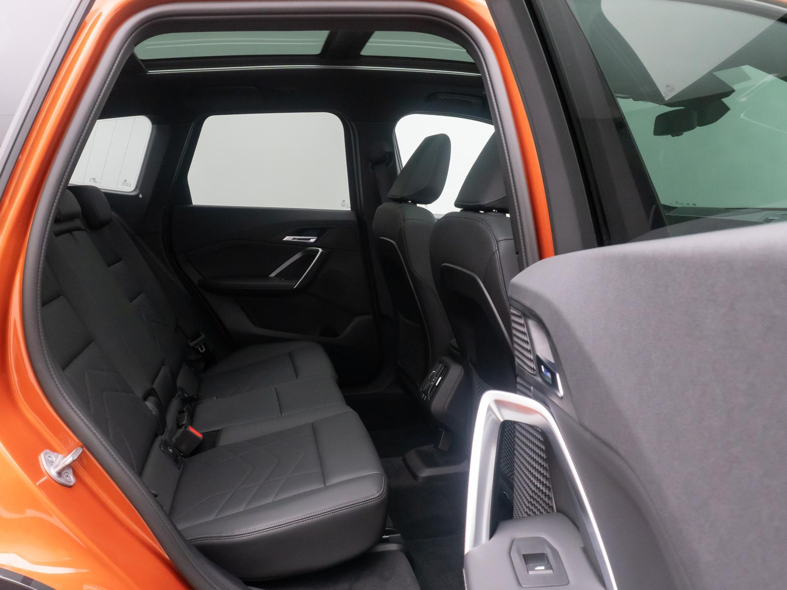BMW X1 sD18d xLine Panorama 360° HUD DAB AHK Komfort, миниатюра 26
