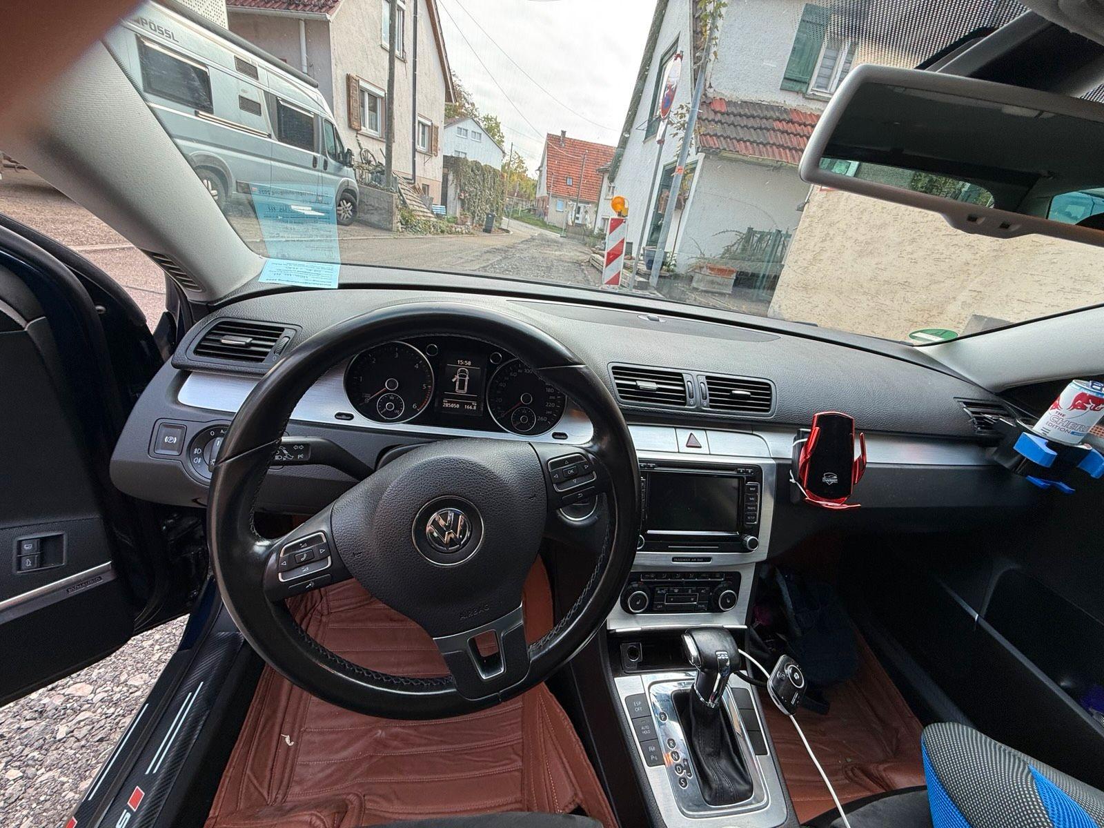Volkswagen Passat 2010 — photo 7