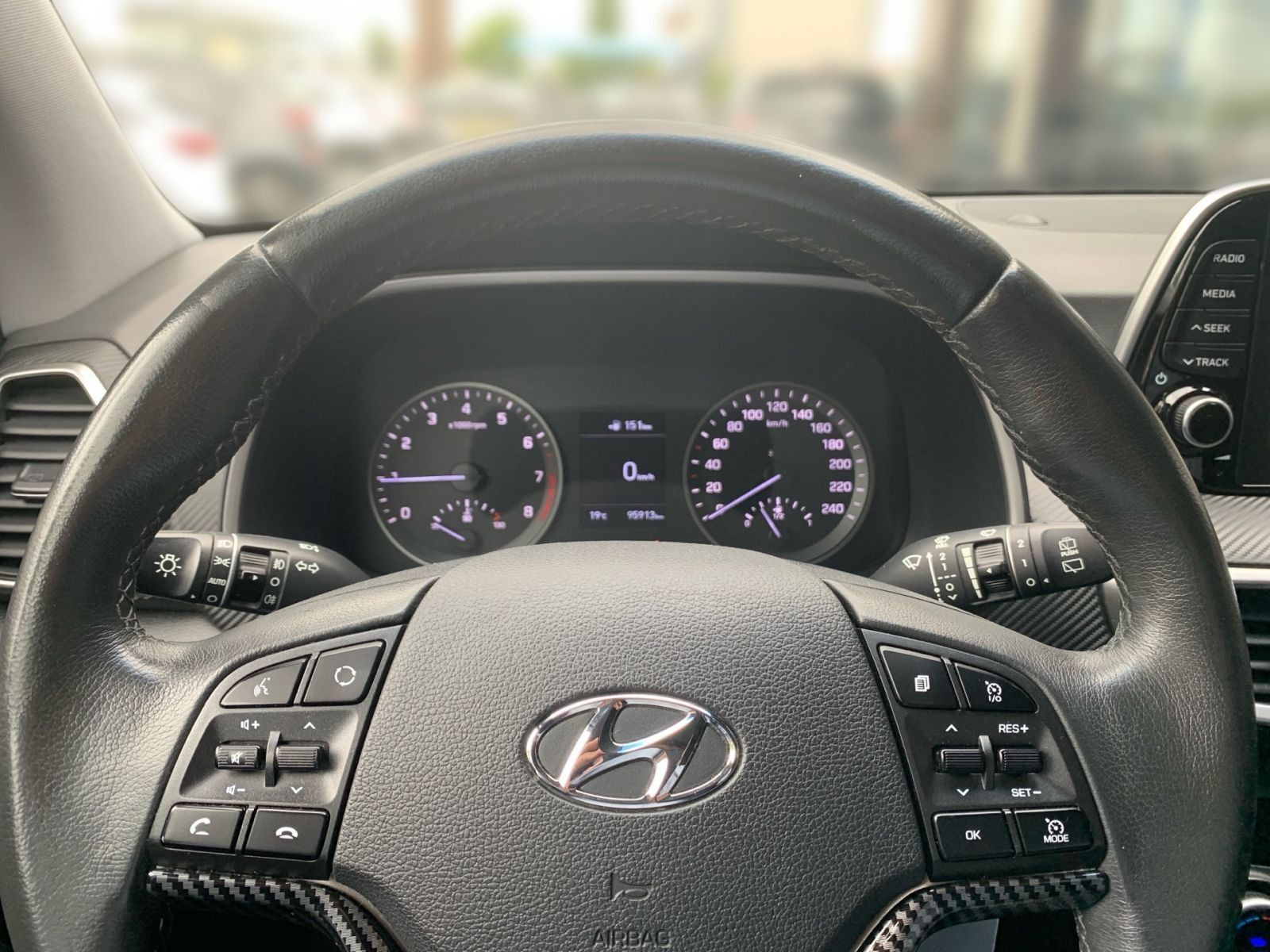 Fahrzeugabbildung Hyundai TUCSON 1.6 Trend Navi Krell