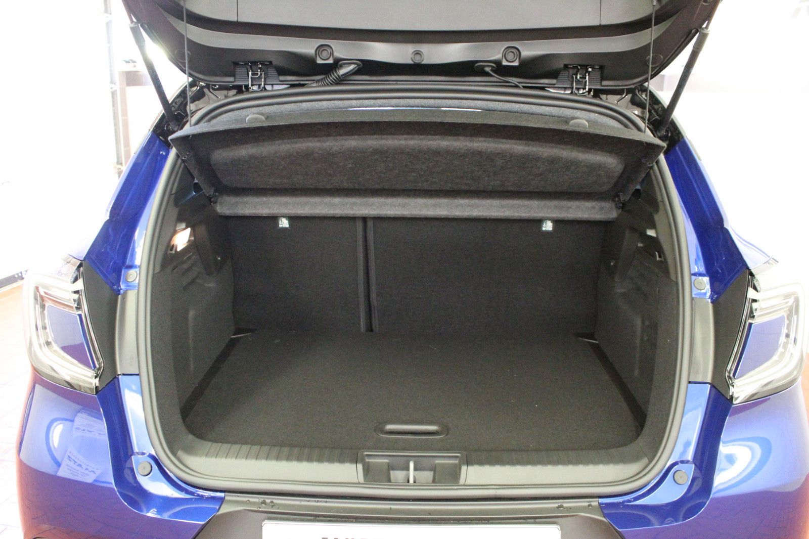 Fahrzeugabbildung Renault Captur Full Hybrid E-Tech 160 Techno *Winterp.*