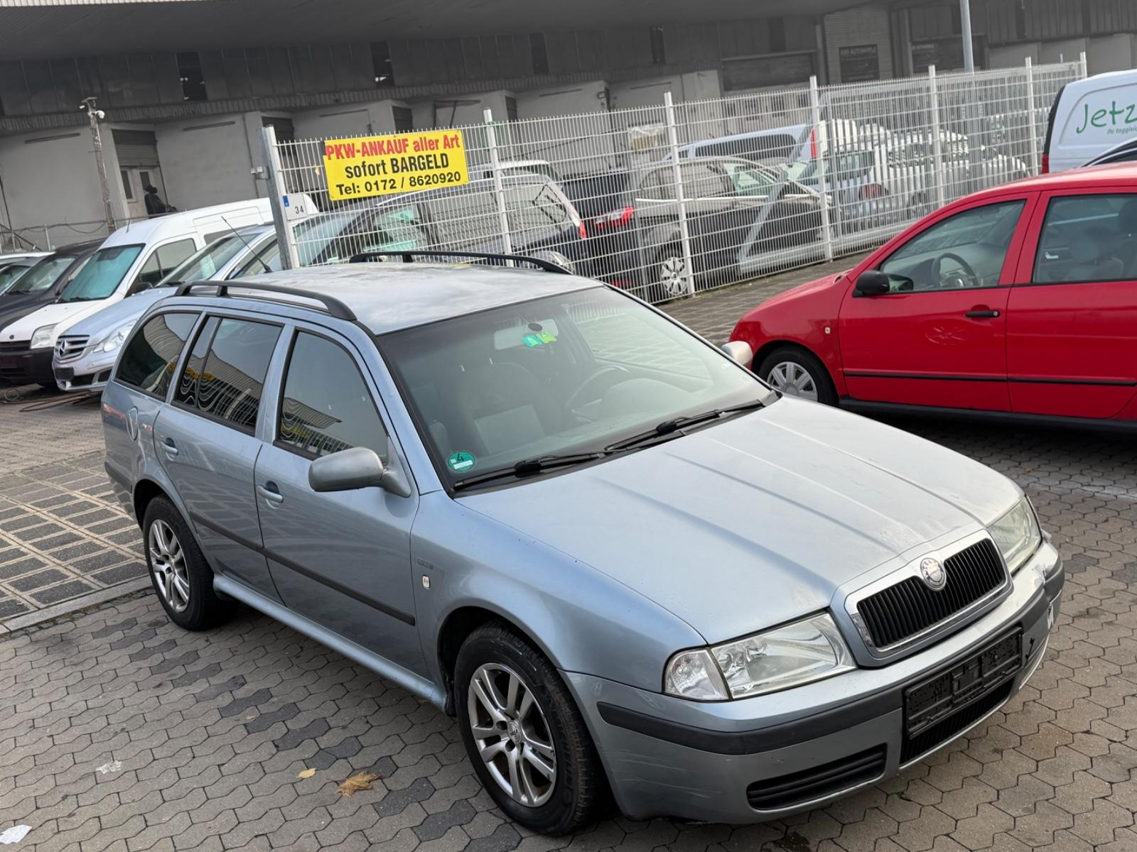 Skoda Octavia 2004 — photo 13