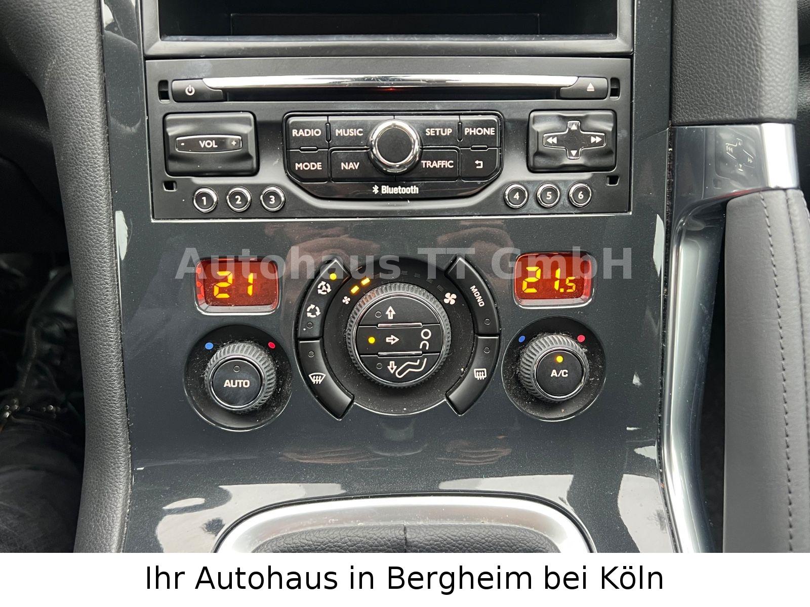 Peugeot 3008 Active 155 THP°Navi°Kamera°1.Hand°67105km°