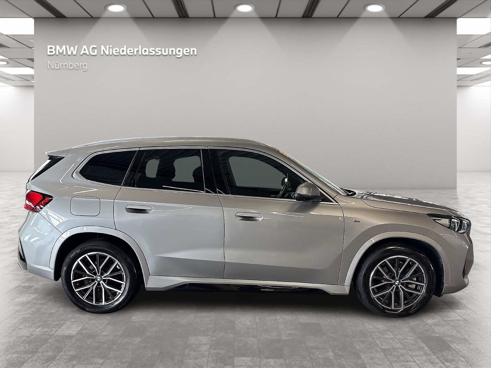 BMW X1 xDrive23i M Sport Kamera Panorama Sportsitze foto 2