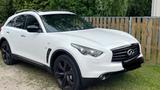 Andere Infiniti QX70S 3,7 / 320 PS - Andere Gebrauchtwagen mit Automatikschaltung