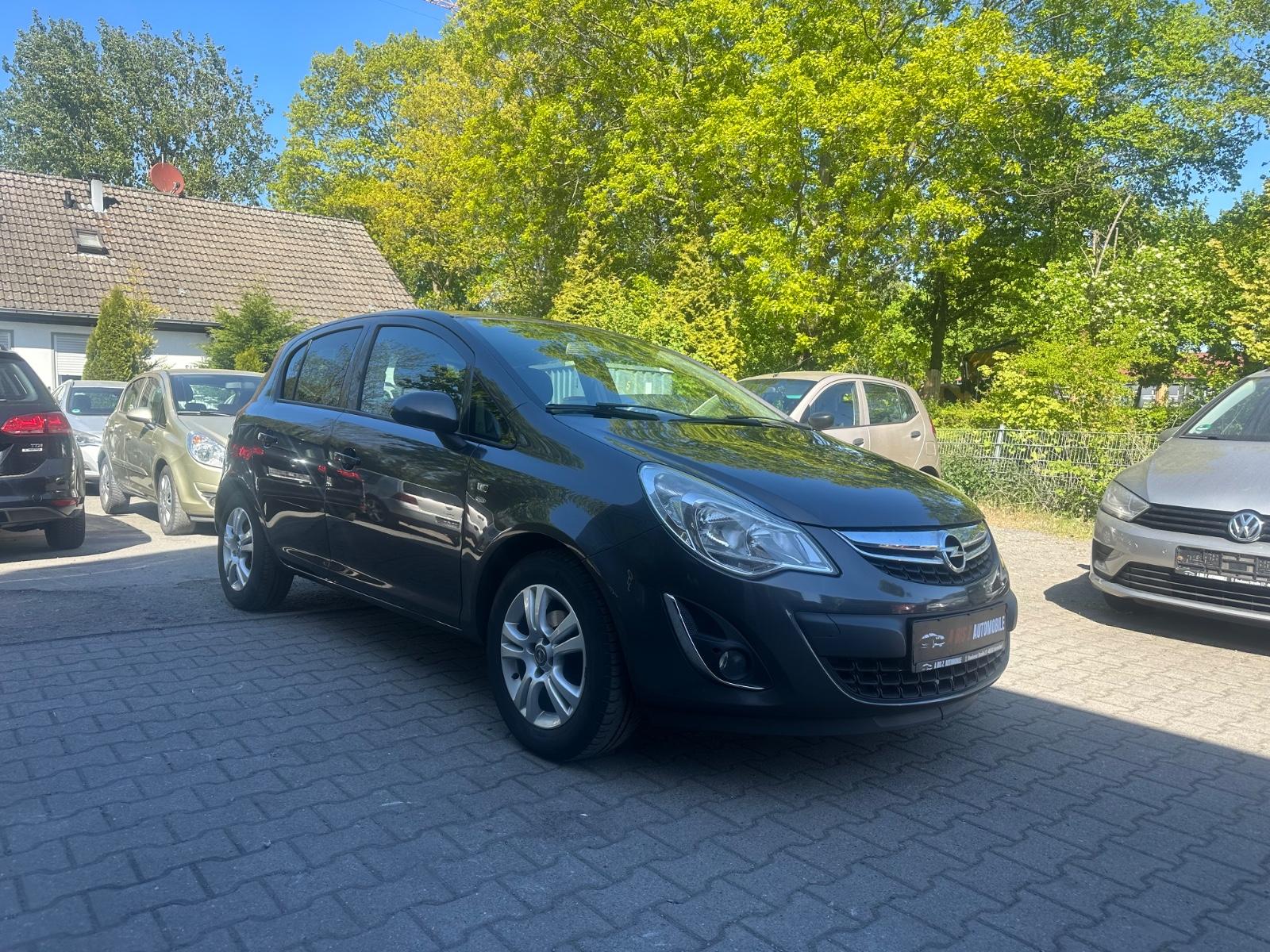 Opel Corsa D 1.4 Satellite 5 Türer / TÜV/Klimaanlage