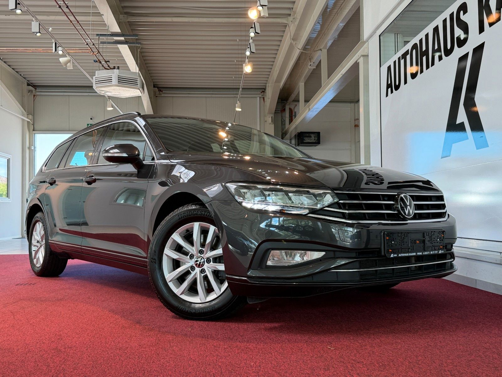 VW Passat Variant 2.0 TDI DSG *LED*Navi*Kamera*