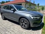 Volvo XC60 D4 Momentum Pro Autom., Leder, 1. Hand - Volvo in Landshut