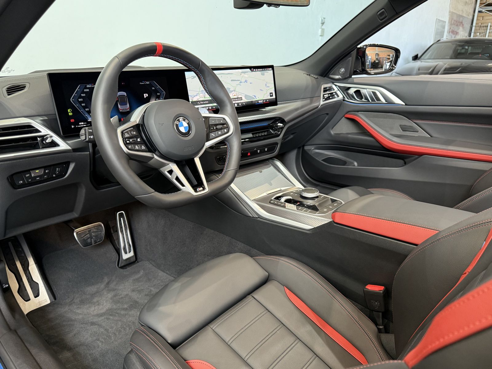 Fahrzeugabbildung BMW M440i xDrive Cabrio HK HiFi M Sportpaket Pro