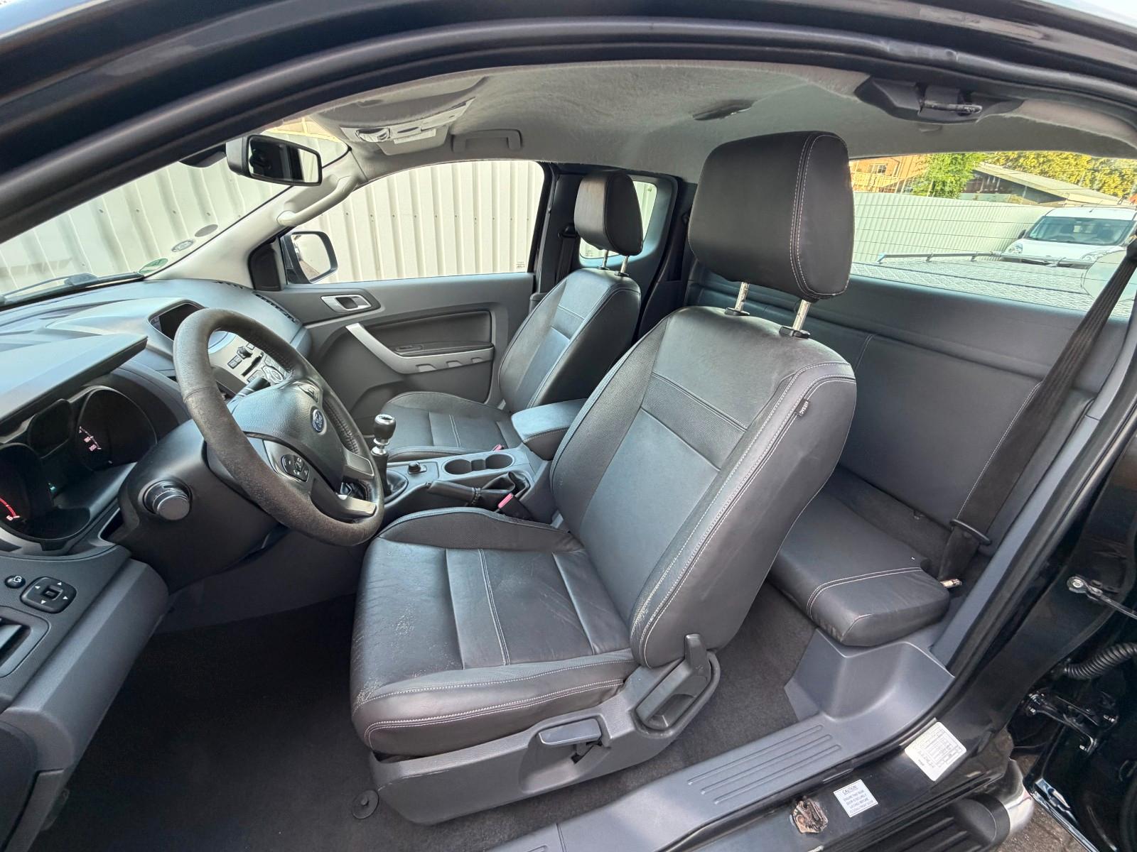 Ford Ranger Extracabine Limited édition  2.2 150ch - Cuir - Attelage - Vidange récente -