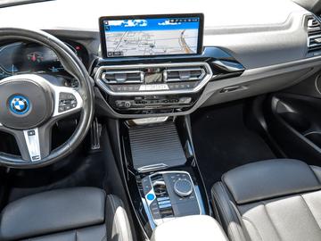 صورة مصغرة 17 لـ 2024 BMW IX3