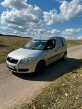 Skoda Praktik 1.2 Liter Benzin - Skoda Praktik Gebrauchtwagen