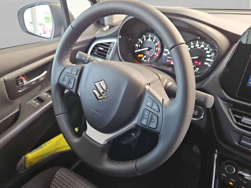 Fahrzeugabbildung Suzuki S-Cross 1.4 Boosterjet Hybrid 4x4 Comfort GSR