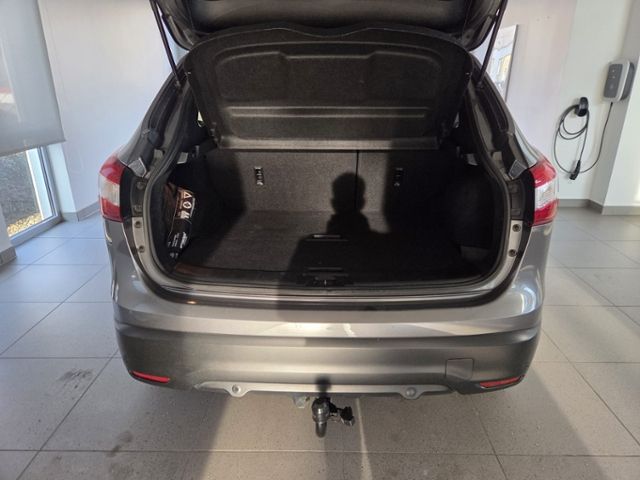 Qashqai 1.6 NAV PANO AHK 360 GJR