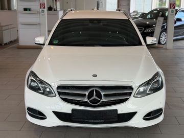 Mercedes E 200 - 8