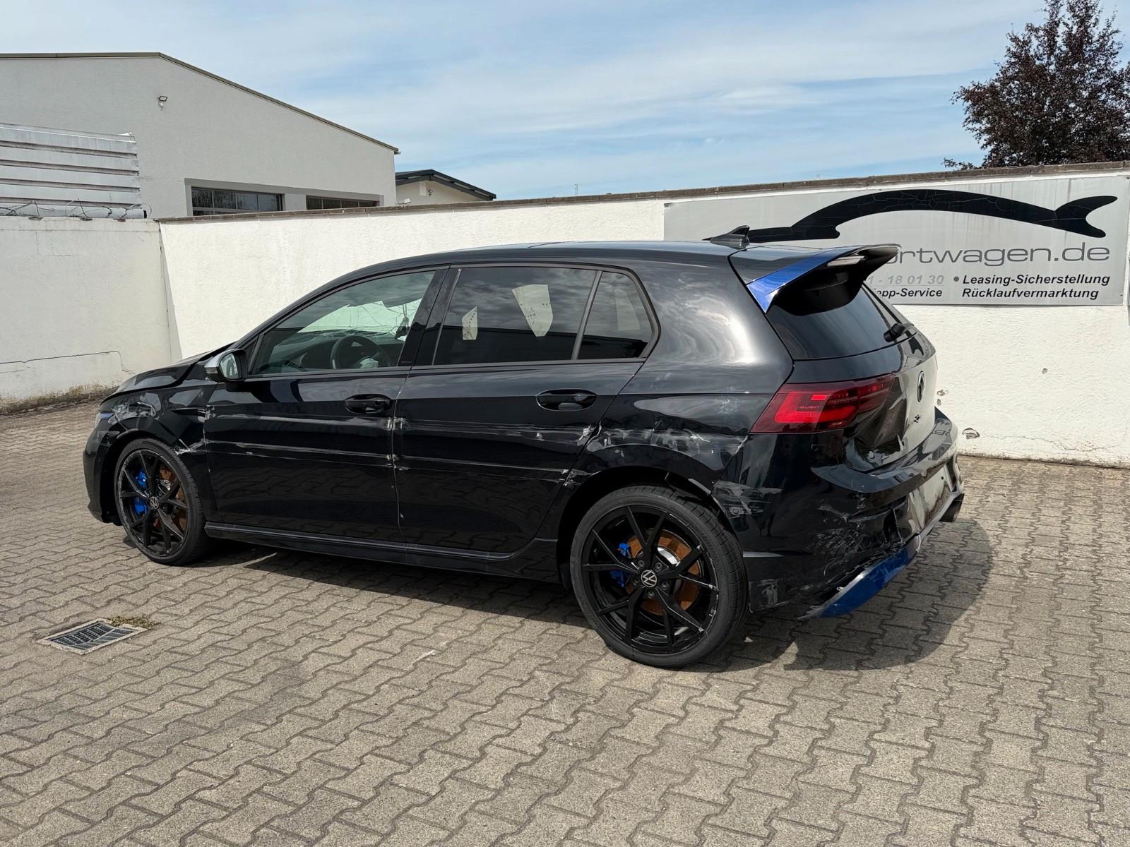 Volkswagen Golf R
