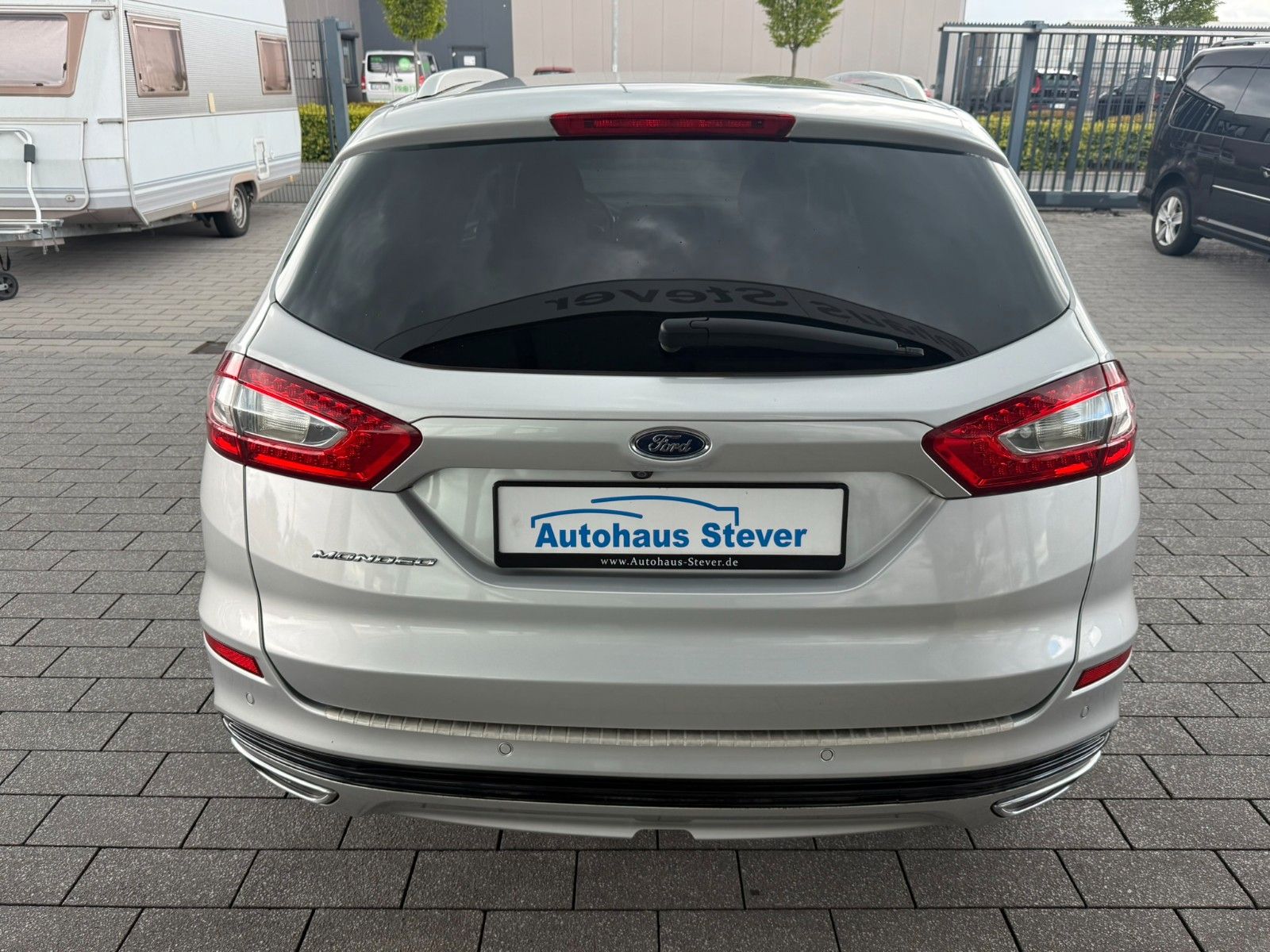 Fahrzeugabbildung Ford Mondeo Turnier Titanium