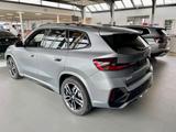 BMW iX1 xDrive30 - - graue BMW iX1