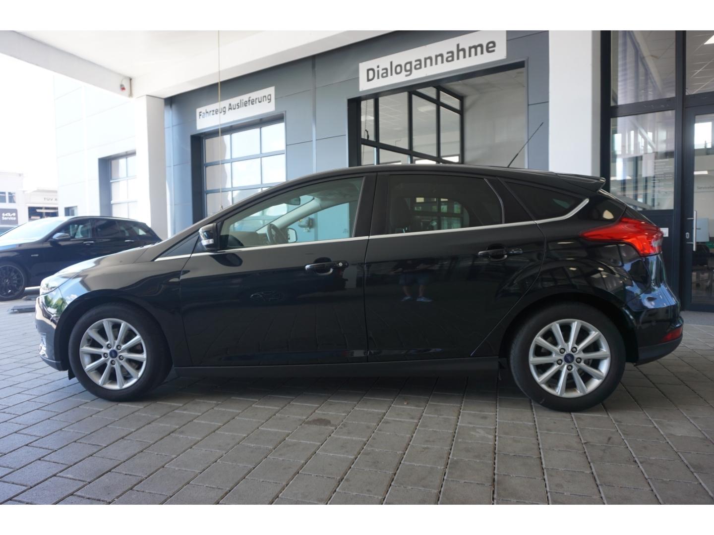 Ford Focus 1.5 EcoBoost Titanium Navi eSD SHZ LM
