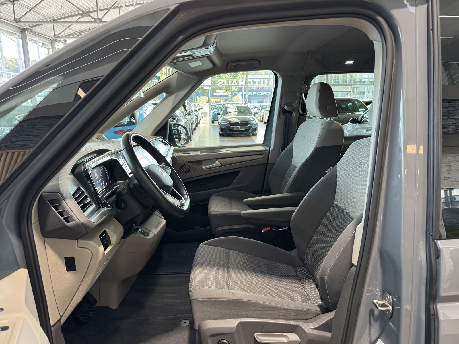 Volkswagen T7 Multivan eHybrid Life 7-Sitzer R.Cam Navi AHK foto 11