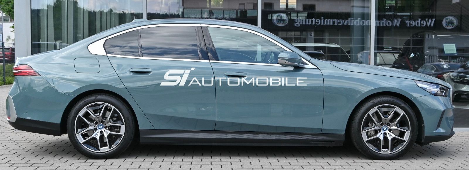 Fahrzeugabbildung BMW 550e xDr. °UVP 99.529€°ACC°SITZLÜFTUNG°360°HARM°