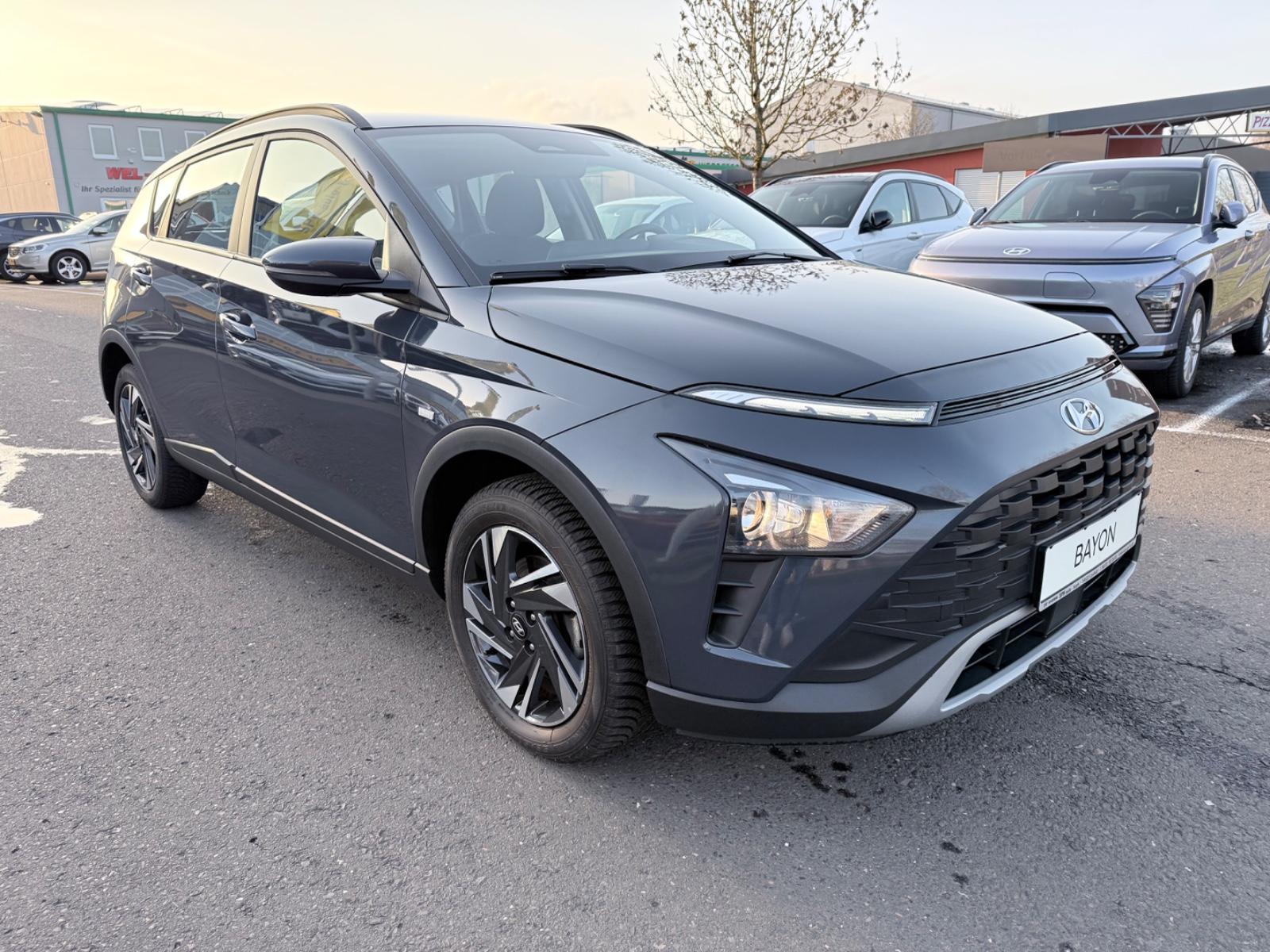 Hyundai BAYON Select 2WD 16"/SHZ/LENKRADHEIZUNG/PDC