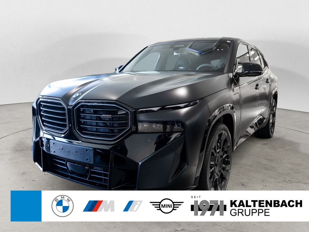 BMW XM