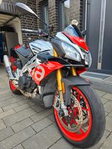 Aprilia Tuono 1100 V4 Factory Akrapovic Euro4 6800km - APRILIA TUONO V4 1100 FACTORY