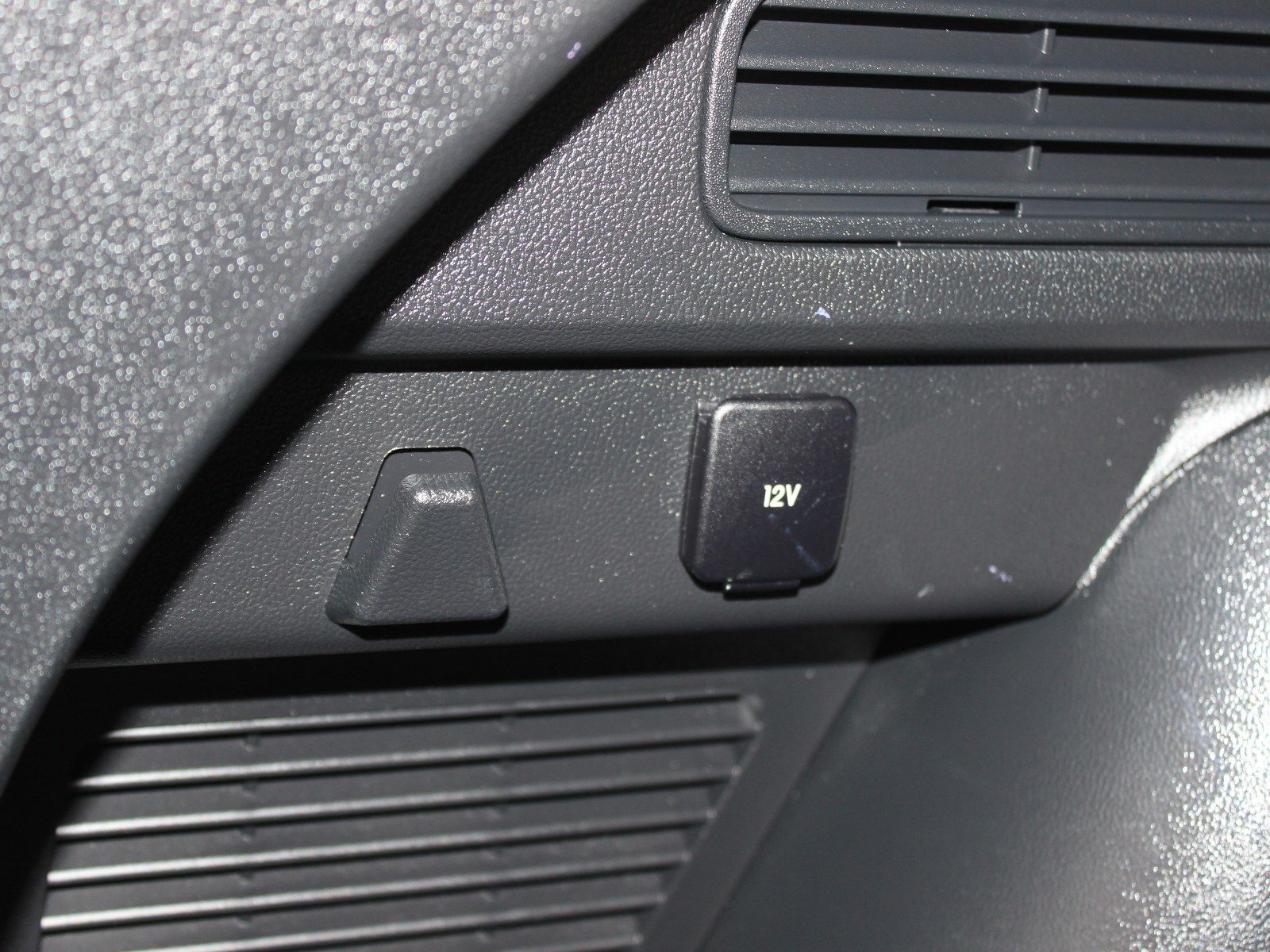Fahrzeugabbildung Ford Kuga Plug-In Hybrid Titanium 2,5 Duratec
