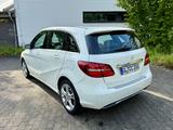 Mercedes-Benz B 180 d Style Style | TOP-Zustand | 4l Verbrauch - Mercedes B 180 mit Schiebedach